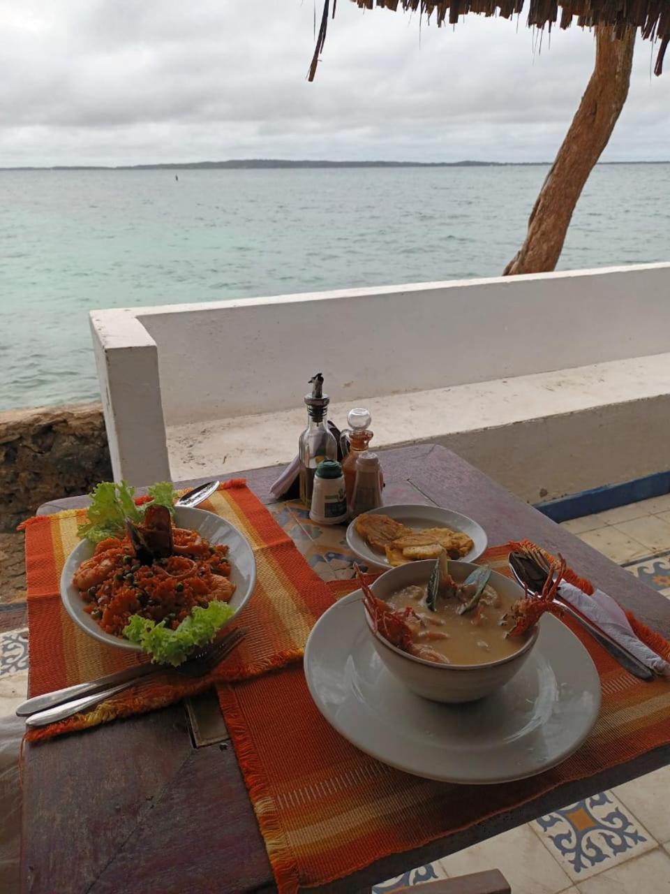 Hotel Isla Del Pirata グランデ島 エクステリア 写真