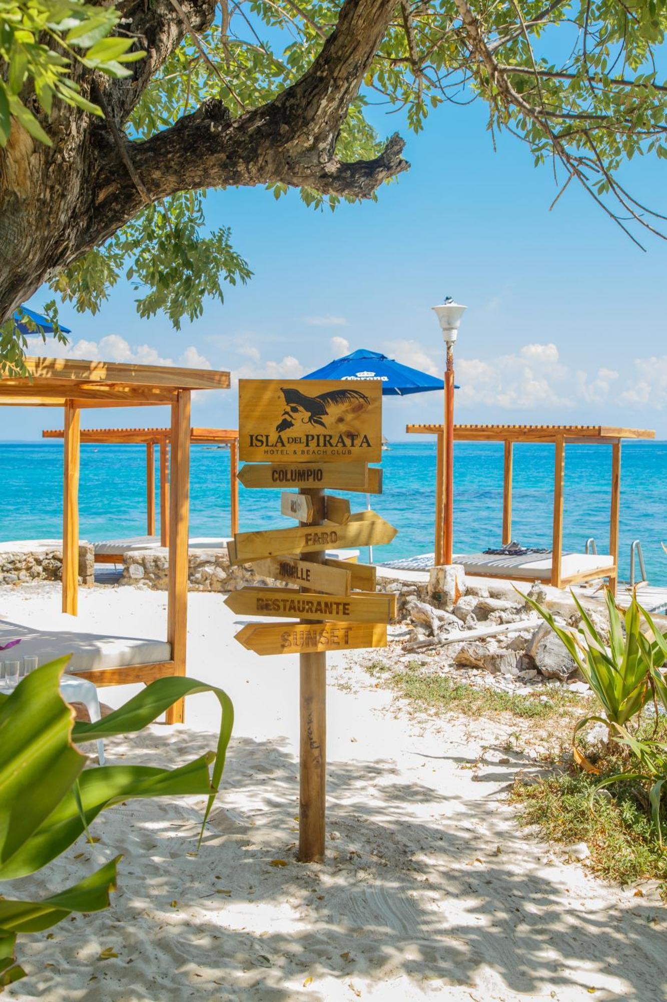 Hotel Isla Del Pirata グランデ島 エクステリア 写真