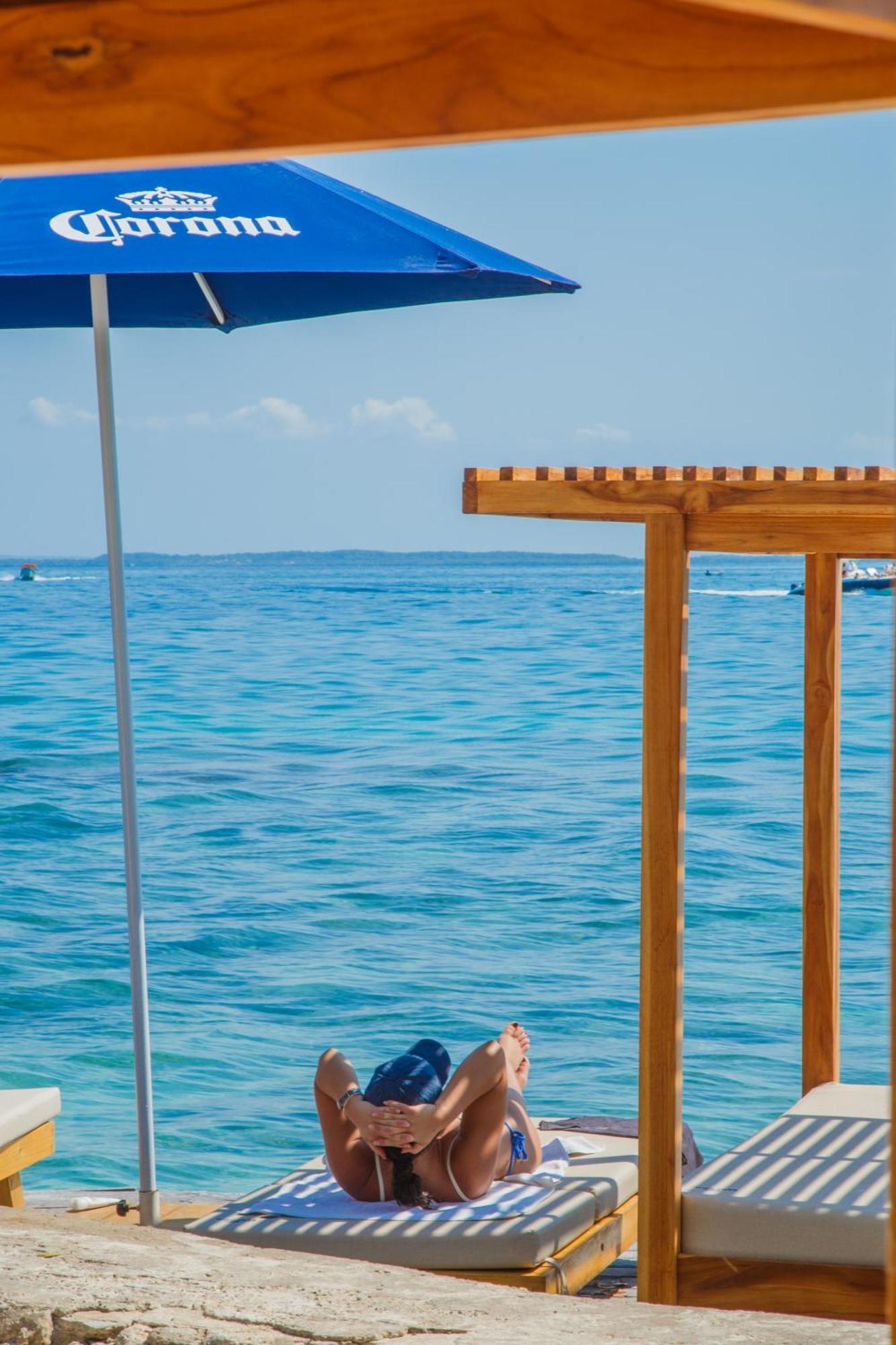 Hotel Isla Del Pirata グランデ島 エクステリア 写真